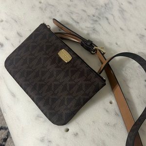 Original Michael Kors belt bag